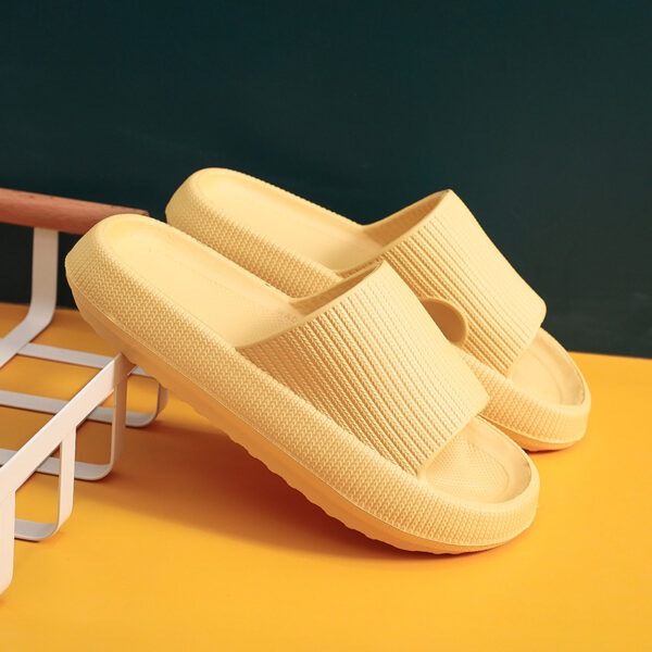 Spot cross-border thick-soled slippers women's summer home sandals and slippers soft bottom EVA home slippers men's feeling of stepping on shit 5001 - Image 4